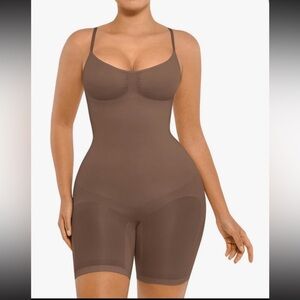FeelinGirl Shapewear Bodysuit for Women Tummy Control Body Shaper NWT S